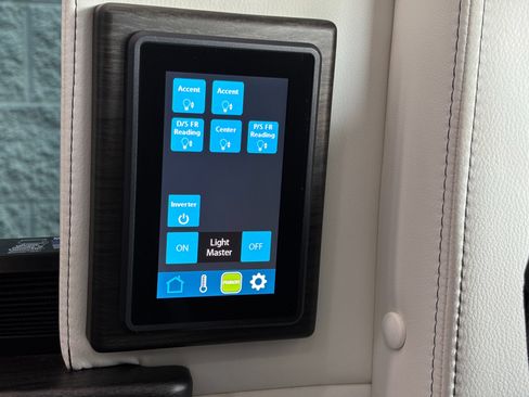 Used 2022 Mercedes-Benz Sprinter 2500 image 46