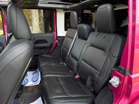 Used 2024 Jeep Wrangler Unlimited Rubicon 392 image 56