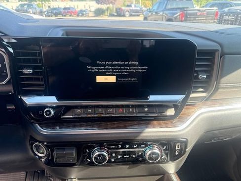 New 2026 GMC Sierra 1500 Elevation w/ Elevation Premium Package AWD/4WD image 20