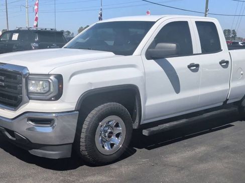 Used 2019 GMC Sierra 1500 2WD Double Cab w/ Sierra Convenience Package image 4