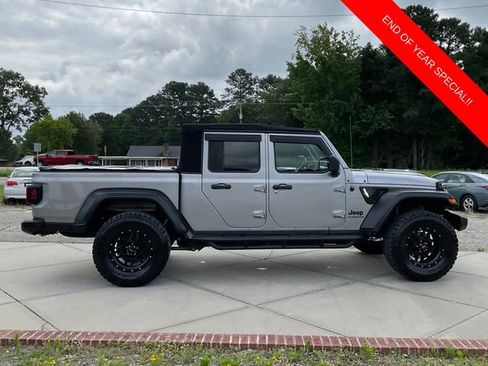 Used 2020 Jeep Gladiator Sport w/ Quick Order Package 24S image 8
