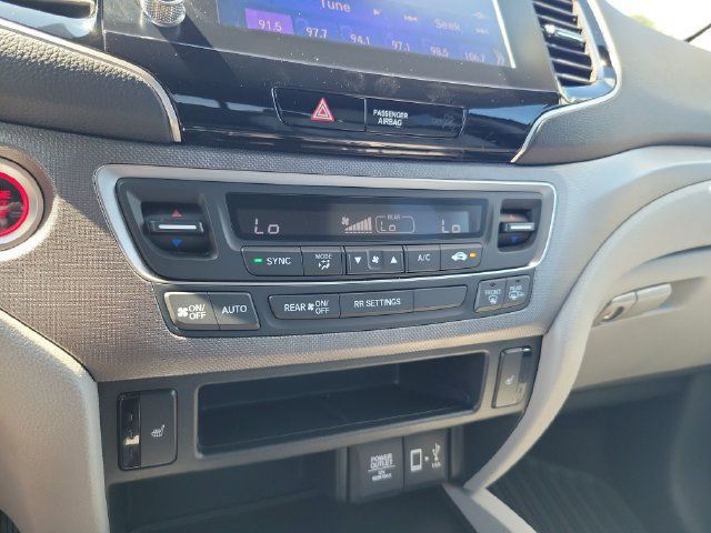 Certified 2023 Honda Ridgeline RTL image 24
