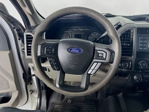 Used 2018 Ford F250 XL w/ Power Equipment Group AWD/4WD image 12