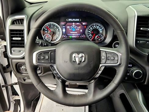Used 2025 RAM 1500 Big Horn AWD/4WD image 13