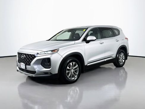 Used 2020 Hyundai Santa Fe SEL image 2