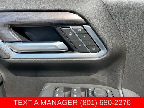 Used 2025 Chevrolet Silverado 3500 LTZ w/ LTZ Plus Package AWD/4WD image 23