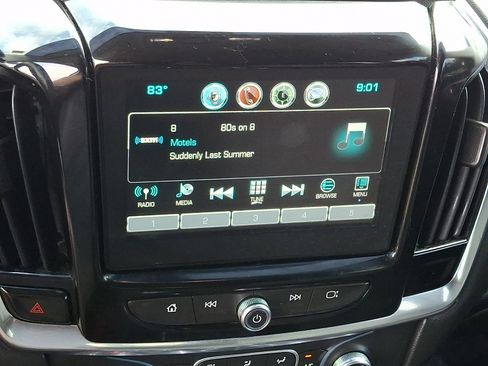 Used 2018 Chevrolet Traverse LT AWD/4WD image 18
