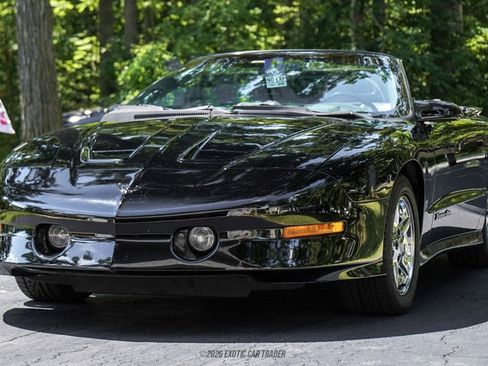 Used 1996 Pontiac Firebird Trans Am RWD image 14