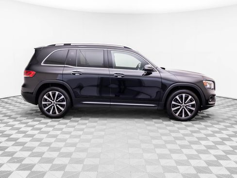 Used 2023 Mercedes-Benz GLB 250 4MATIC image 6