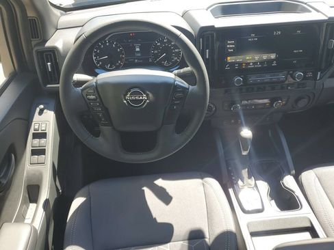 New 2026 Nissan Frontier SV w/ SV Convenience Package AWD/4WD image 24