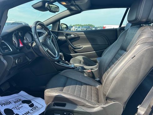 Used 2016 Buick Cascada Premium image 9