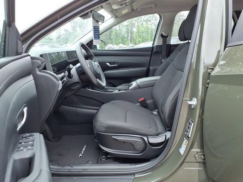 Certified 2026 Hyundai Tucson SE FWD image 12