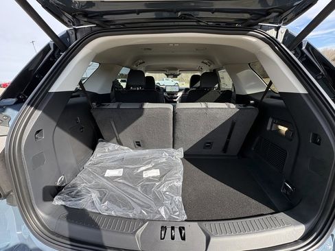 New 2026 Ford Explorer Active w/ Active Comfort Package image 17