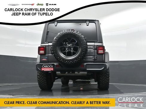 Used 2025 Jeep Wrangler Sport image 52