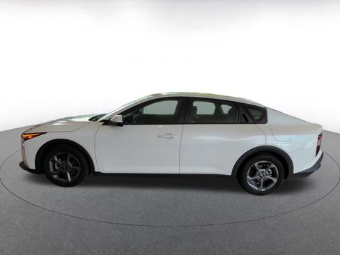 Used 2025 Kia K4 FWD image 8
