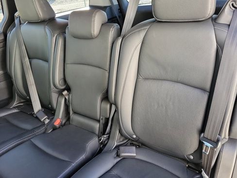 Used 2024 Honda Odyssey EX-L image 11