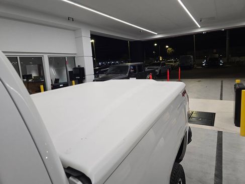 Used 2019 Chevrolet Silverado 2500 High Country w/ Duramax Plus Package AWD/4WD image 15