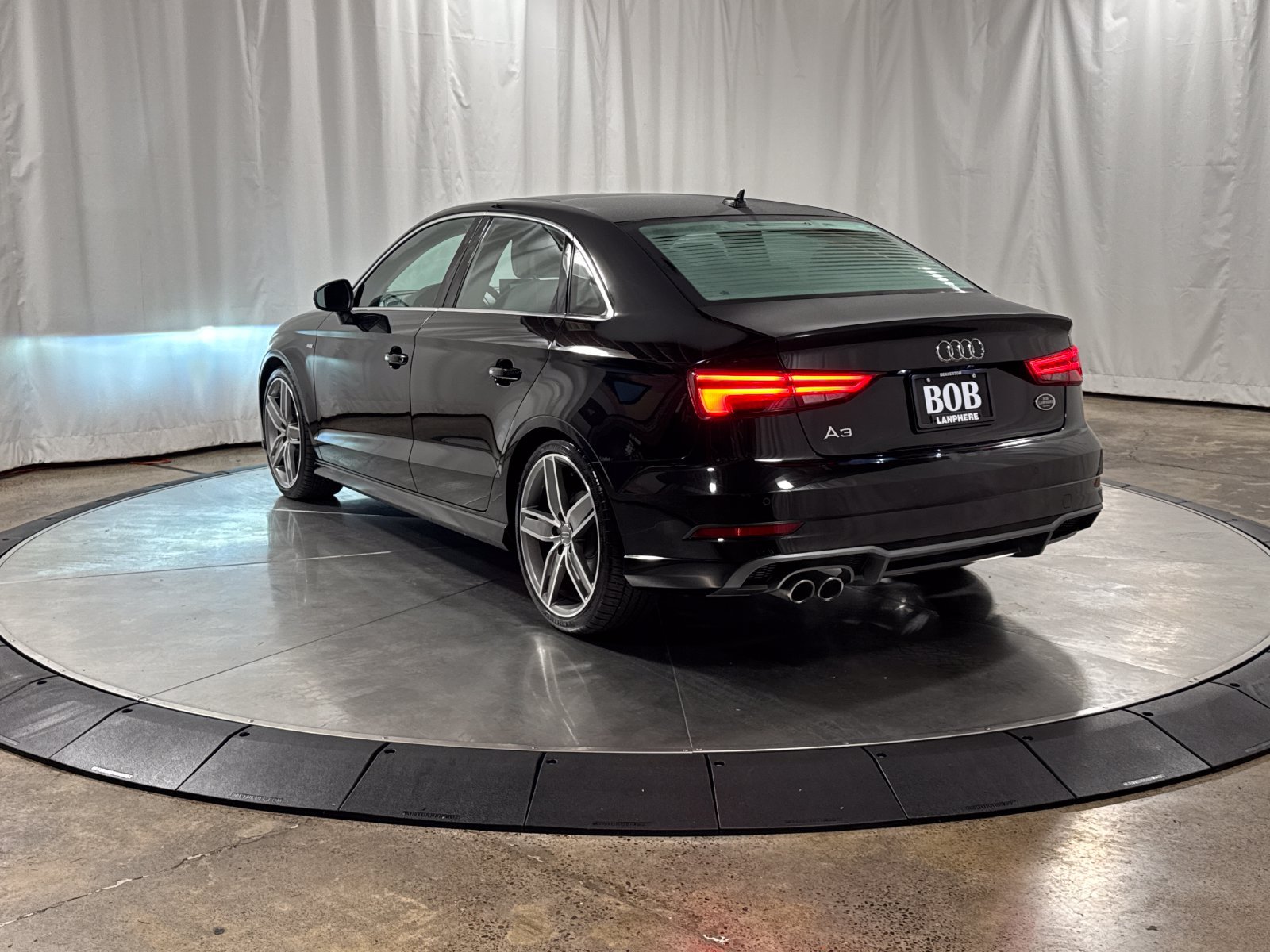 Used 2019 Audi A3 2.0T Premium Plus w/ Premium Plus Package FWD image 7
