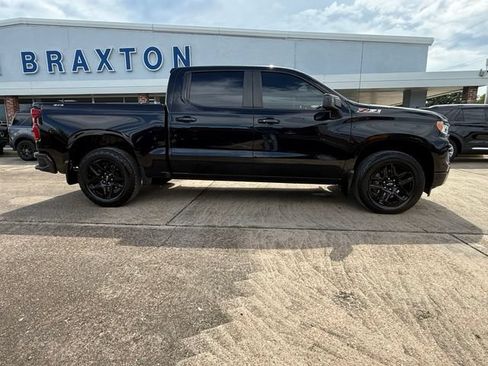 Used 2024 Chevrolet Silverado 1500 RST w/ Z71 Off-Road Package AWD/4WD image 3