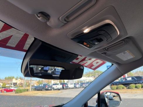 Used 2023 Toyota Corolla Cross LE image 25