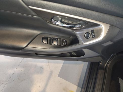Used 2014 Nissan Altima 2.5 SL w/ Technology Package image 18