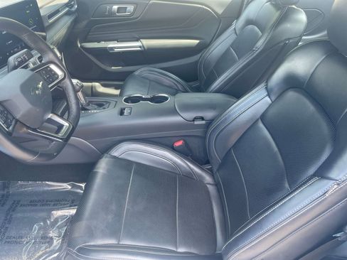 Used 2024 Ford Mustang Premium image 25