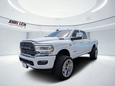 Used 2023 RAM 2500 Laramie AWD/4WD image 6