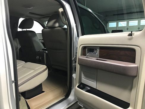 Used 2010 Ford F150 Platinum image 18