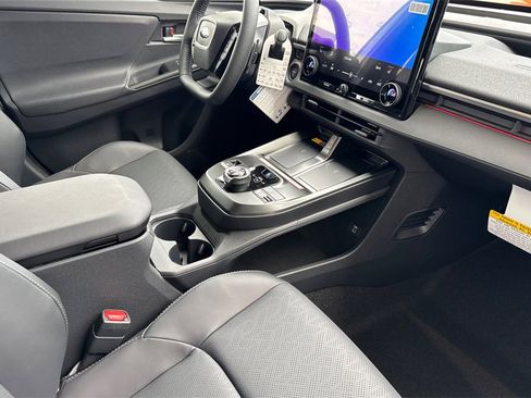 New 2026 Subaru Solterra Premium image 20