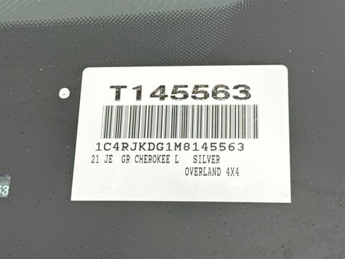 Used 2021 Jeep Grand Cherokee L Overland w/ Luxury Tech Group IV AWD/4WD image 52