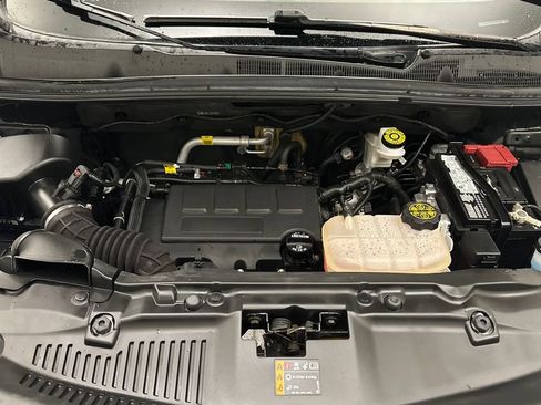 Used 2021 Buick Encore Preferred w/ Safety Package AWD/4WD image 11