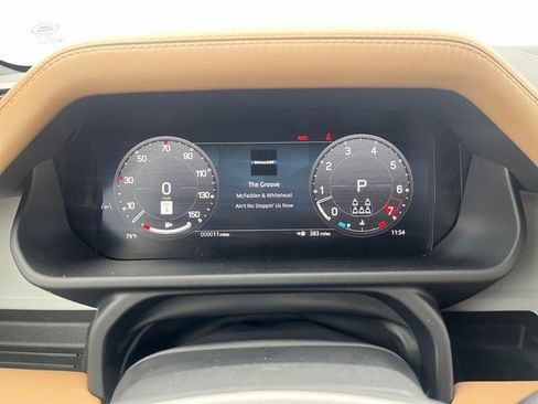 New 2026 Land Rover Defender 130 X-Dynamic SE AWD/4WD image 16