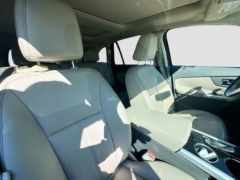 Used 2011 Ford Edge Limited w/ 301A Rapid Spec Order Code FWD image 19