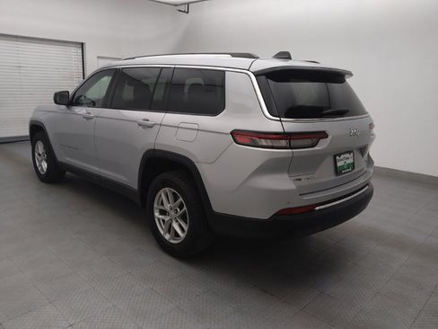Used 2021 Jeep Grand Cherokee L Laredo w/ Luxury Tech Group I AWD/4WD image 3