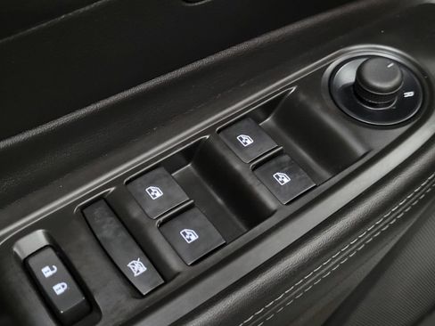 Used 2022 Buick Encore Preferred w/ Safety Package image 27