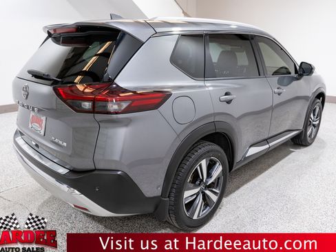 Used 2023 Nissan Rogue Platinum w/ Platinum Premium Package FWD image 5