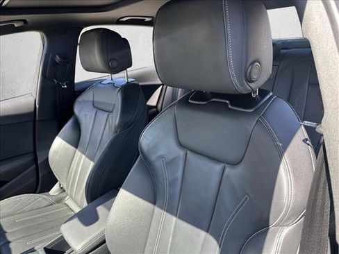 Used 2023 Audi A4 2.0T Premium Plus image 10