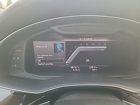 Used 2020 Audi SQ7 Prestige w/ Prestige Package image 17