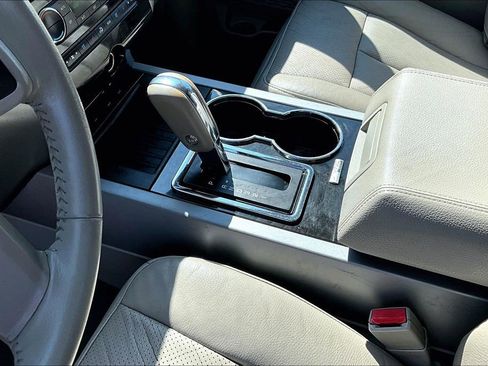 Used 2013 Ford Expedition EL Limited image 15