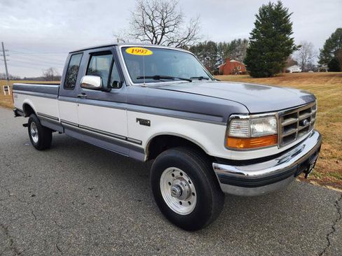 Used 1997 Ford F250 4x4 SuperCab Heavy Duty image 4
