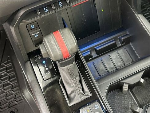 Used 2023 Toyota Tundra Limited image 16
