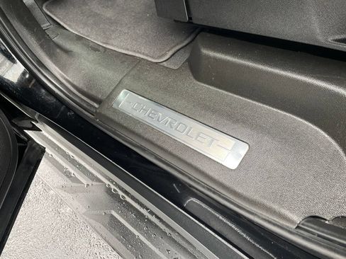 Used 2022 Chevrolet Tahoe LT w/ LT Signature Package AWD/4WD image 33
