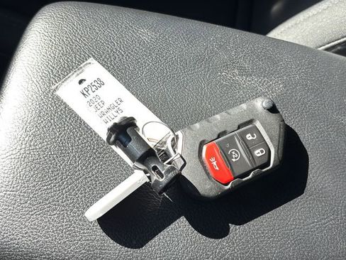Used 2020 Jeep Wrangler Unlimited Sport AWD/4WD image 41