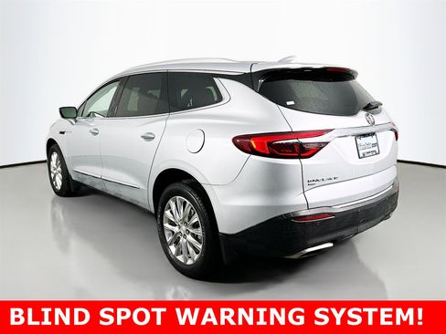 Used 2021 Buick Enclave Premium w/ Surround and Sites Package image 5