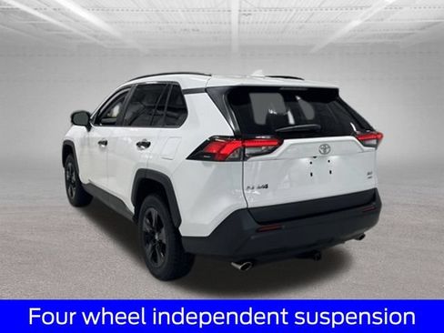 Used 2022 Toyota RAV4 XLE AWD/4WD image 8