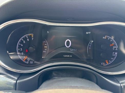 Used 2017 Jeep Grand Cherokee Trailhawk AWD/4WD image 28
