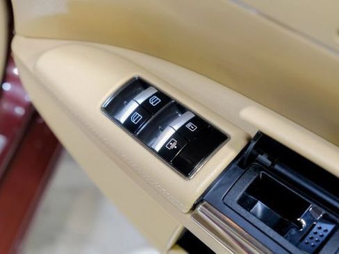 Used 2011 Mercedes-Benz S 550 image 56