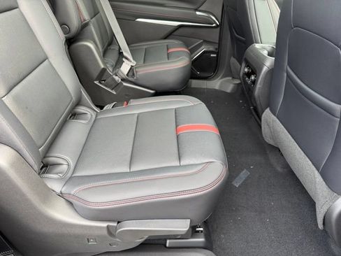 New 2026 Chevrolet Traverse RS w/ LPO, Floor Liner Package AWD/4WD image 13