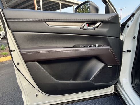 Certified 2025 MAZDA CX-5 Signature image 21