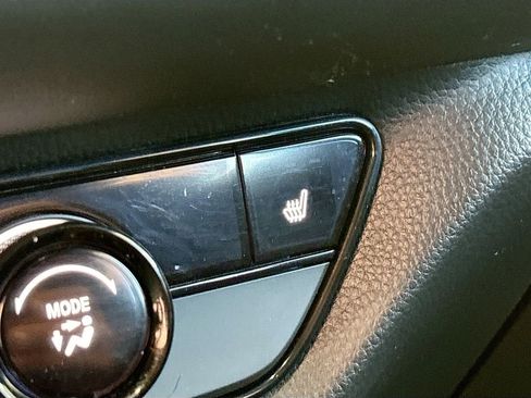 Used 2025 Honda HR-V Sport image 19